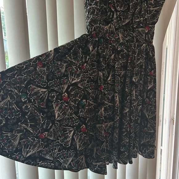 Spanish Fans print black blue and red PUG peasant top dress XL - Picture 4 of 6